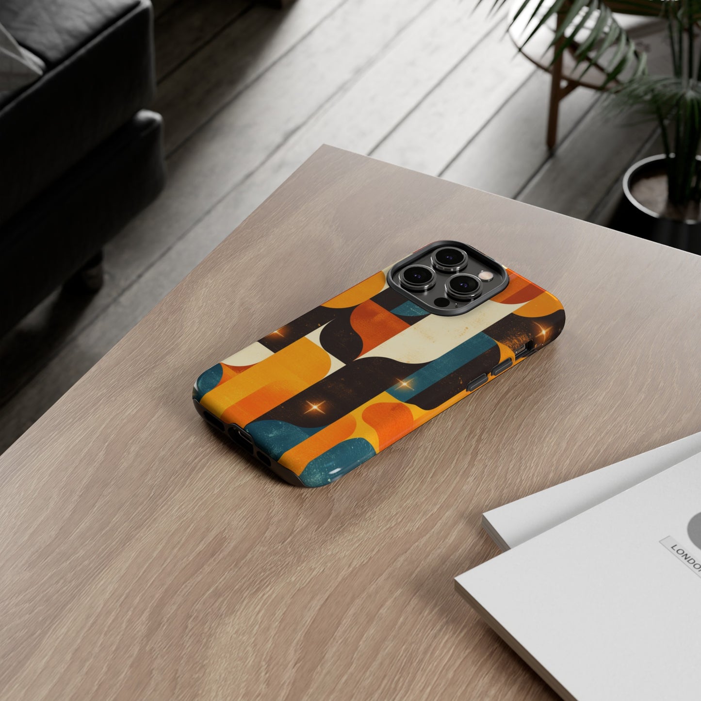 Retro Groovy Pattern iPhone Case / Samsung Case