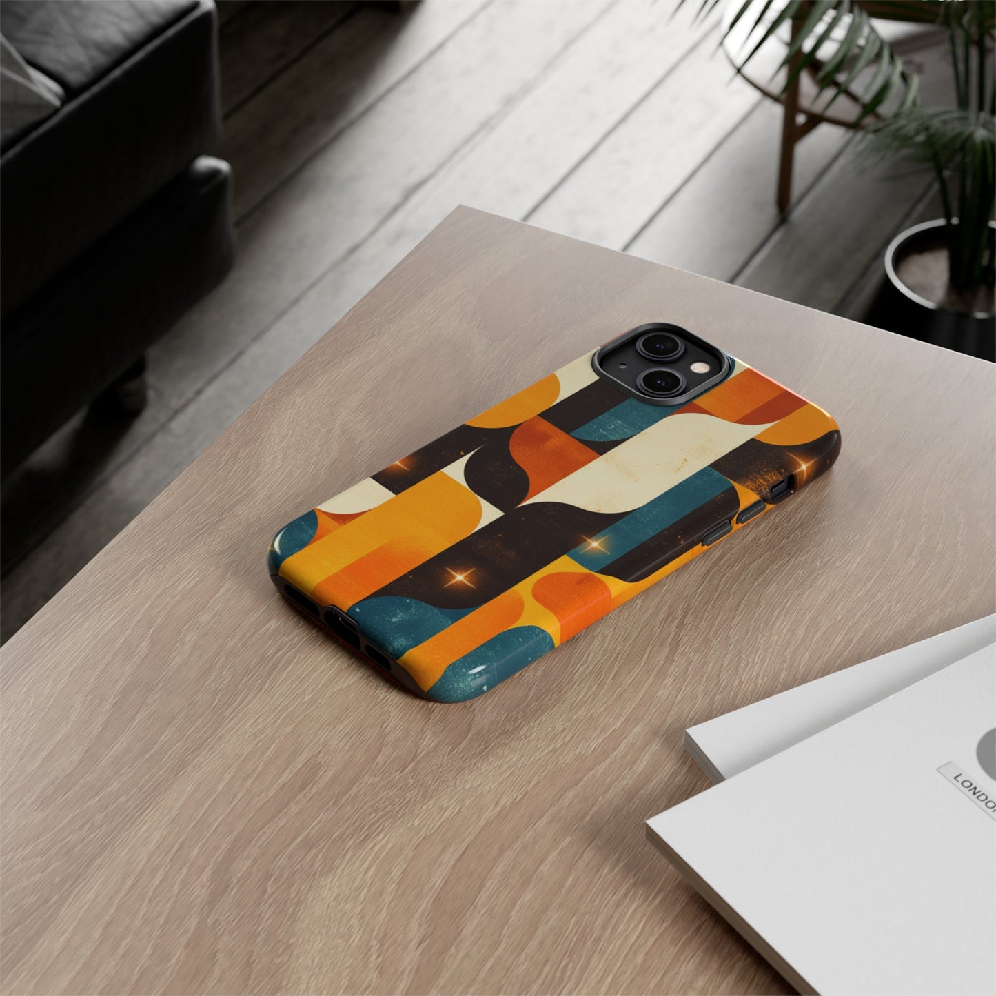 Retro Groovy Pattern iPhone Case / Samsung Case