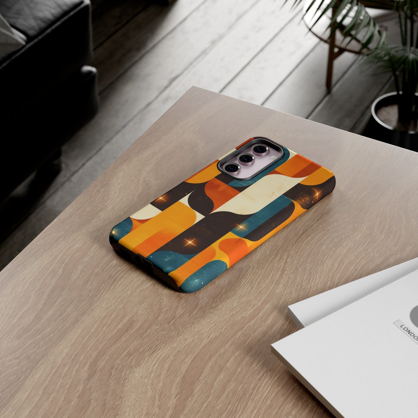 Retro Groovy Pattern iPhone Case / Samsung Case